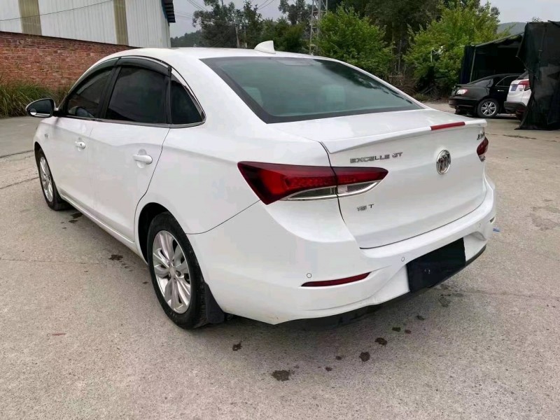 深圳19年别克英朗6