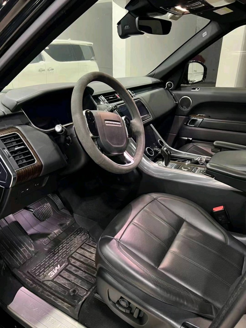 青岛19年路虎揽胜运动6