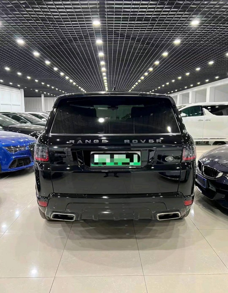 青岛19年路虎揽胜运动8