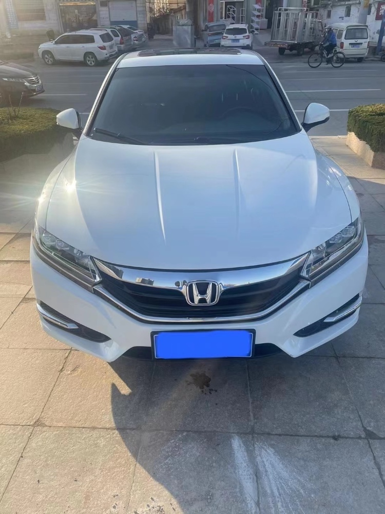 青岛17年本田思铂睿1