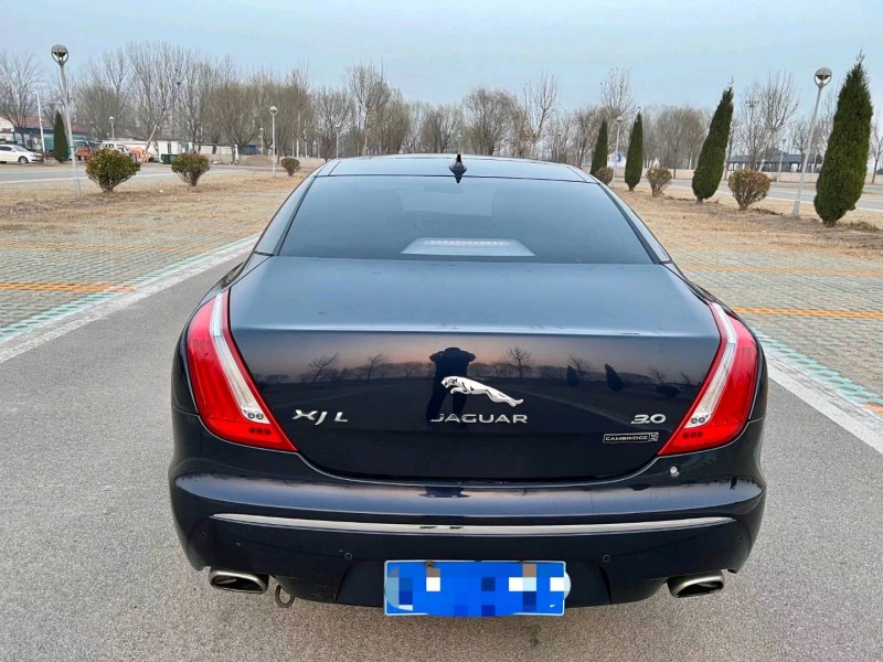 濱州15年捷豹XJ8