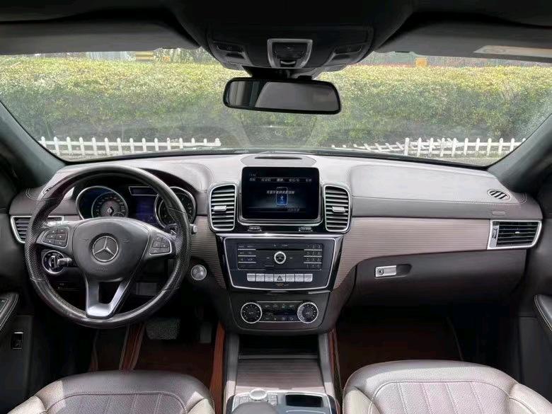 盐城19年奔驰GLE7