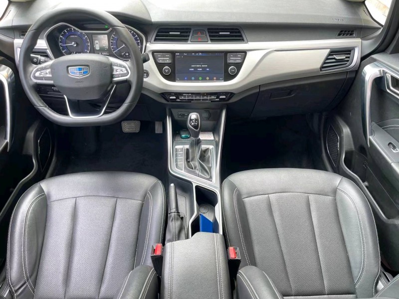 济宁19年吉利远景5