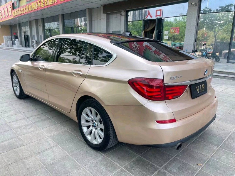 济宁10年宝马5系GT7