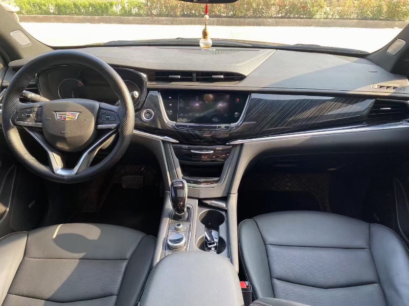 徐州20年凯迪拉克XT68