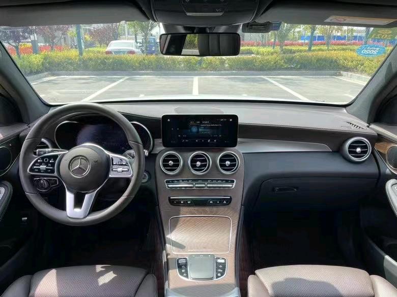 盐城19年奔驰GLC6