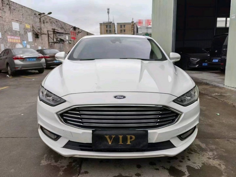 深圳18年福特蒙迪欧1