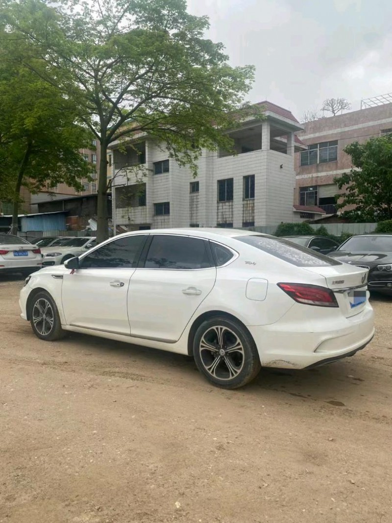 广州18年名爵68