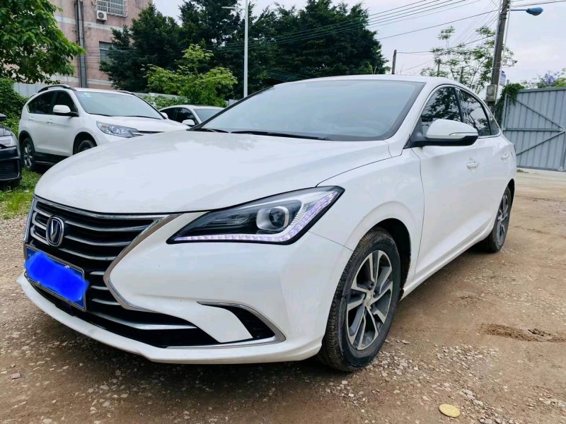 广州18年长安汽车逸动2