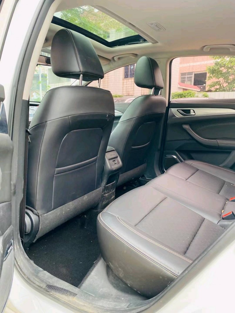 广州18年长安汽车逸动3