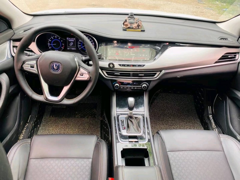 广州18年长安汽车逸动4