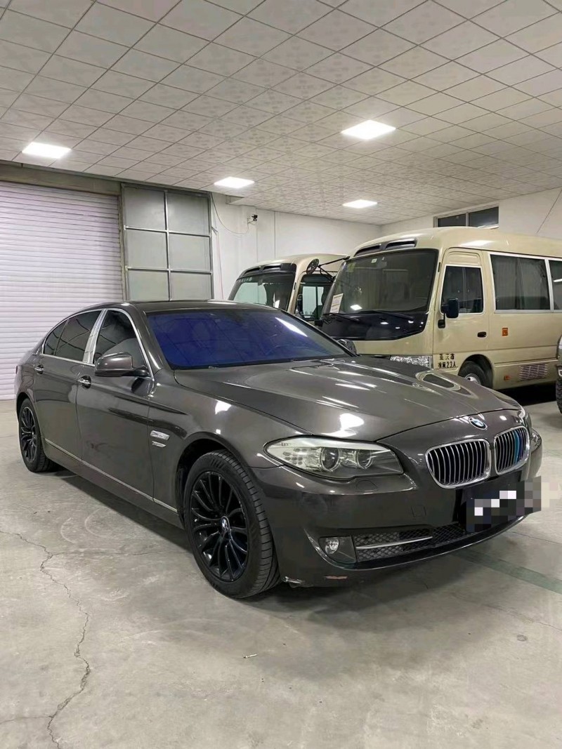 廊坊13年宝马5系3