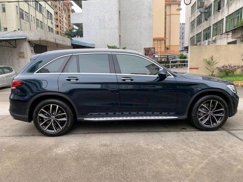 中山21年奔驰GLC2