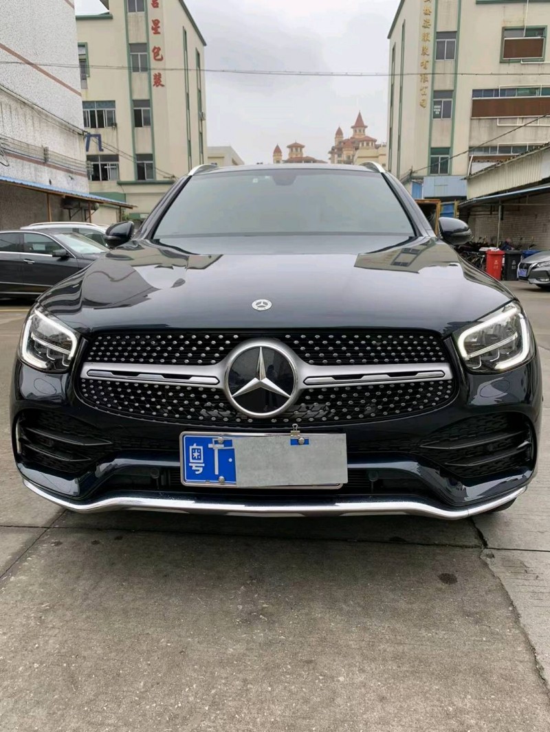 中山21年奔驰GLC1