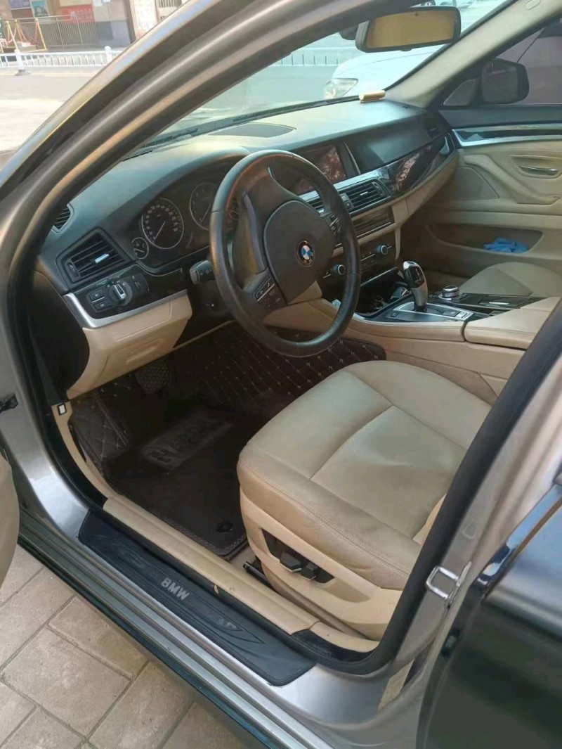 济南12年宝马5系5