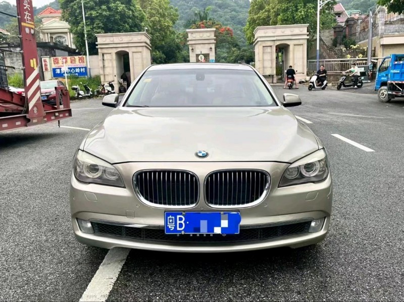 深圳10年宝马7系1