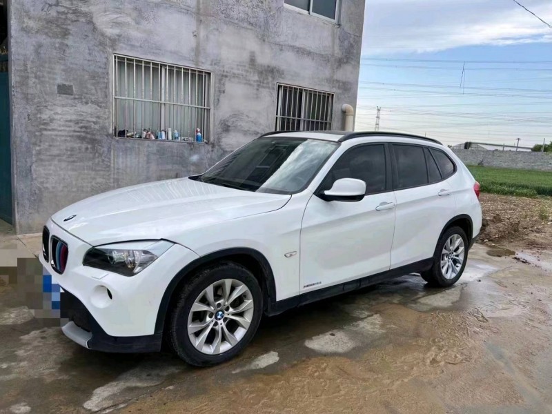 济南11年宝马X13