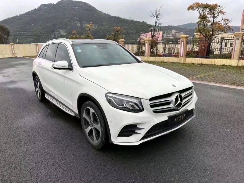 台州19年奔驰GLC2