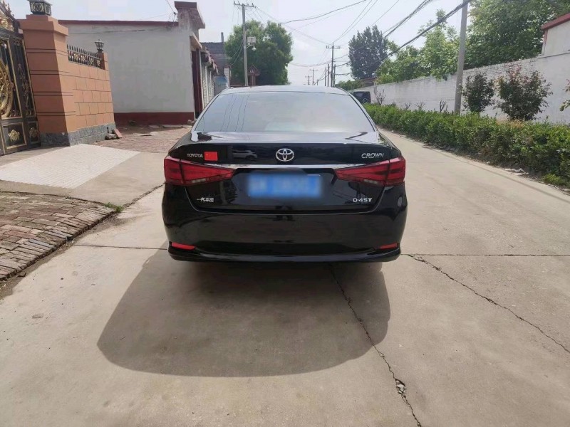 廊坊16年丰田皇冠8