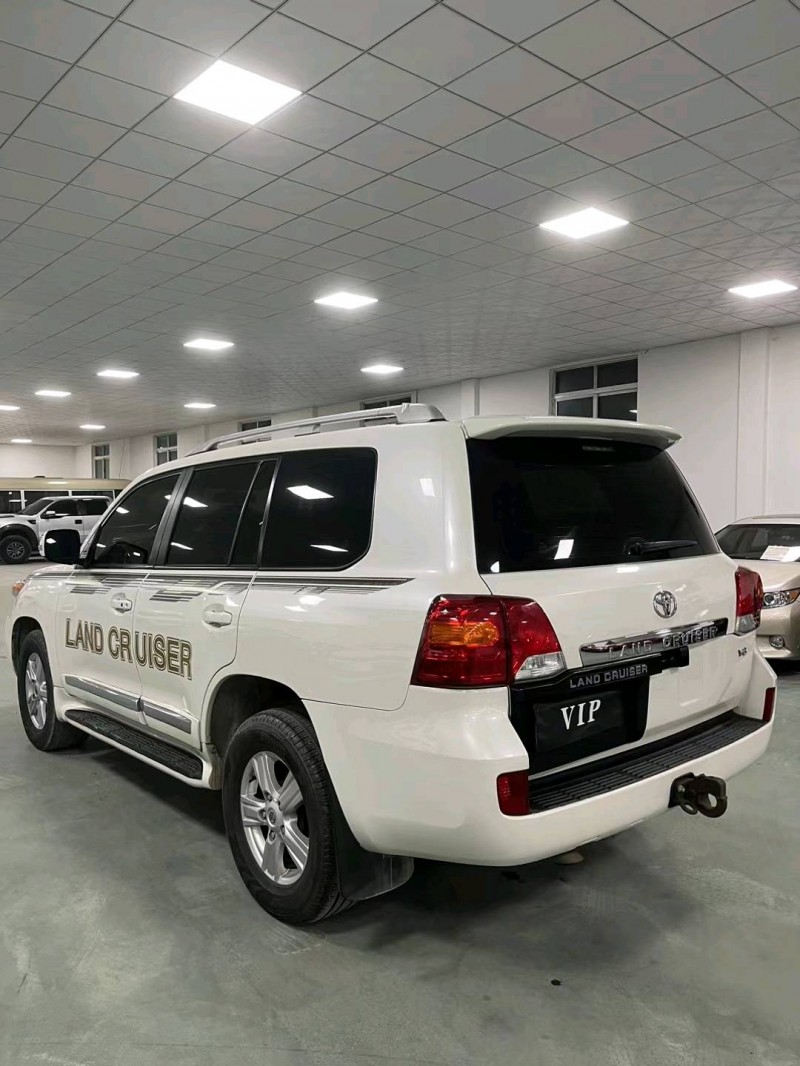 廊坊15年丰田兰德酷路泽6