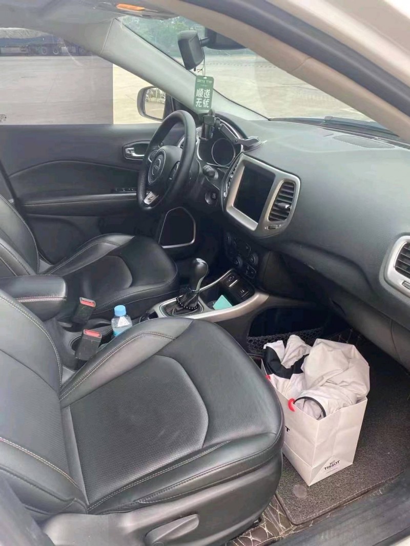 济南19年Jeep指南者6