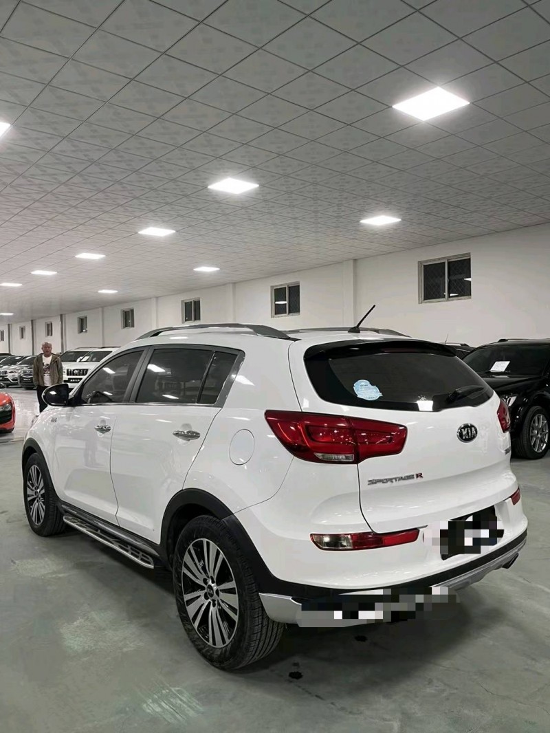 廊坊15年起亚智跑7