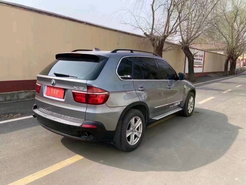 青岛10年宝马X58