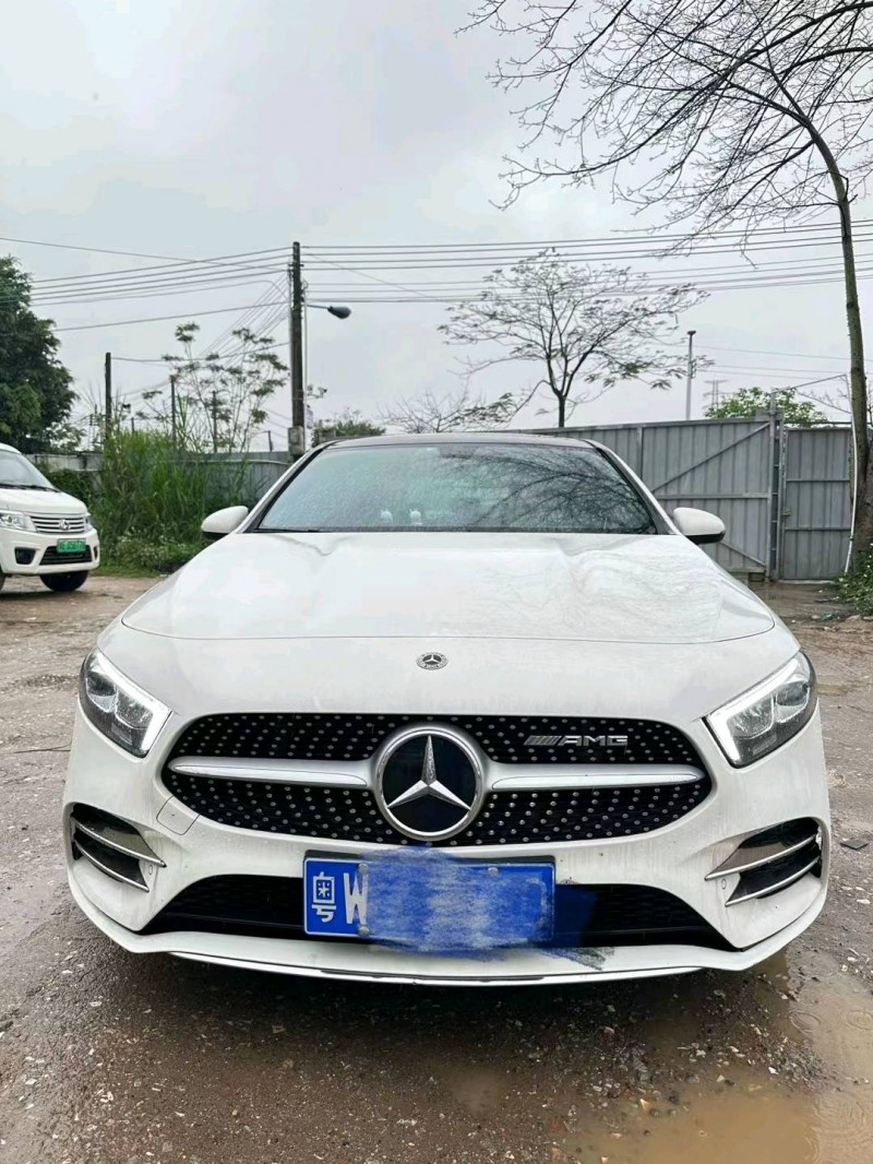 广州21年奔驰A1