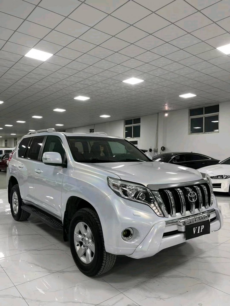 廊坊17年丰田普拉多2