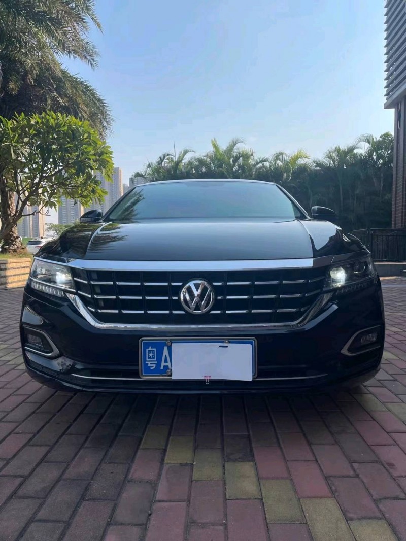 佛山19年大众帕萨特1
