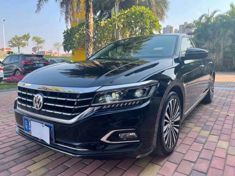 佛山19年大众帕萨特2