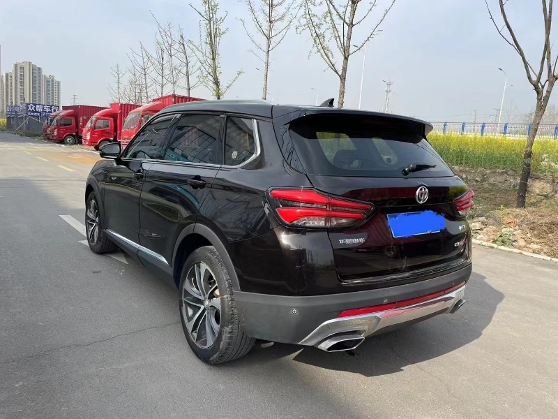 阜陽18年中華V72