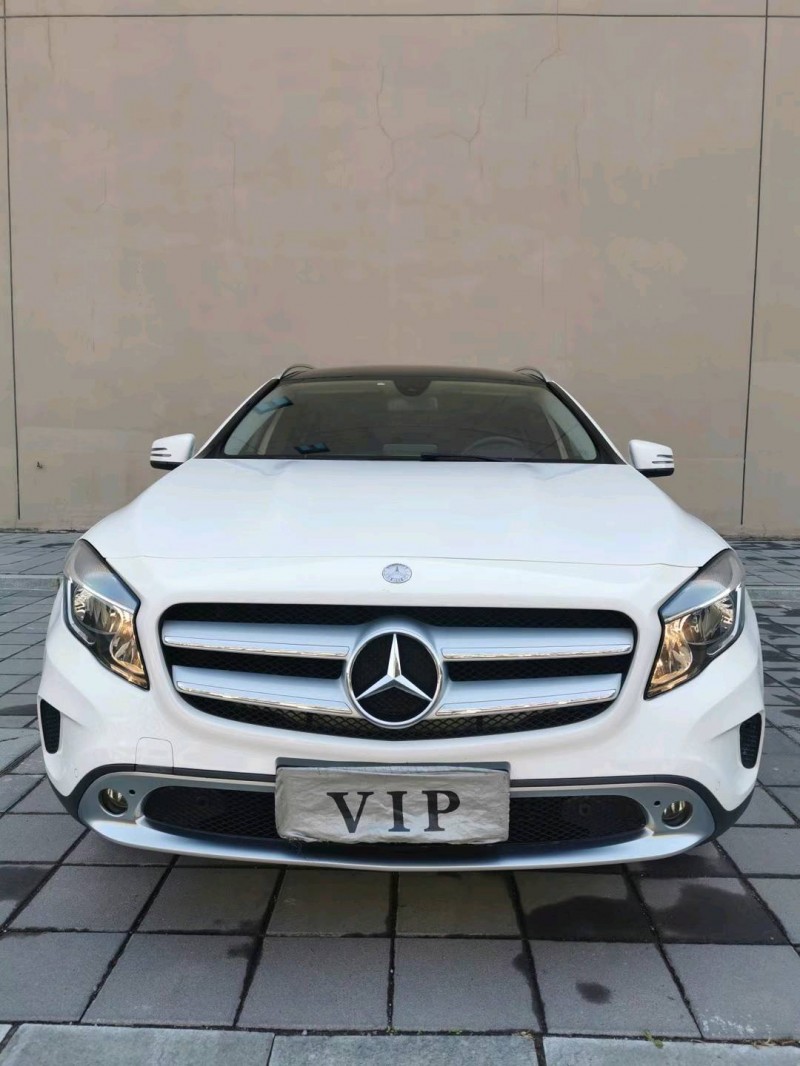 沈阳16年奔驰GLA1