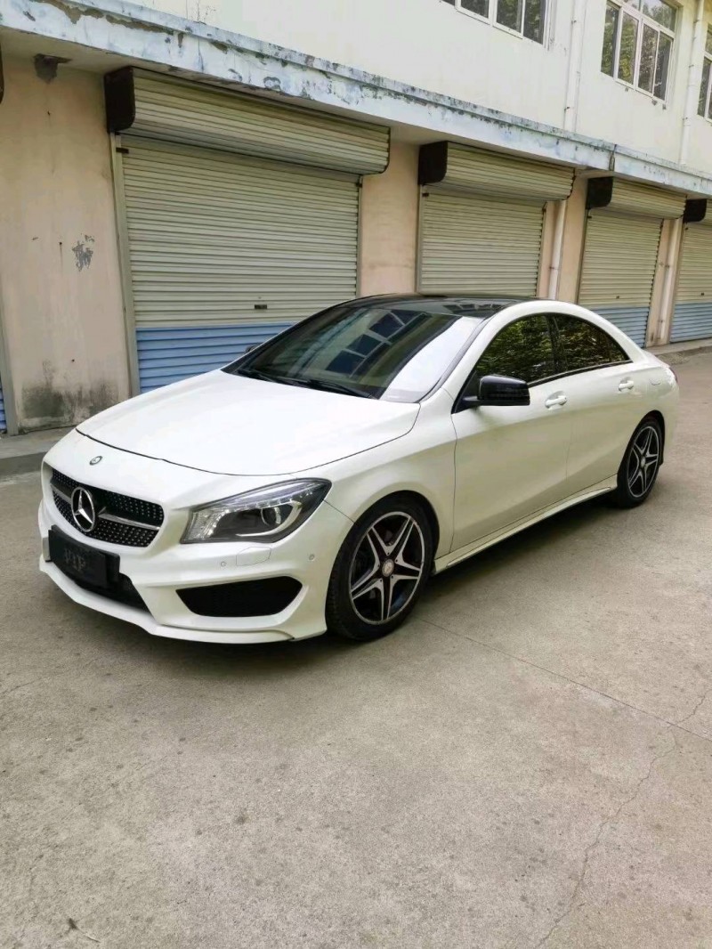 青岛16年奔驰CLA3