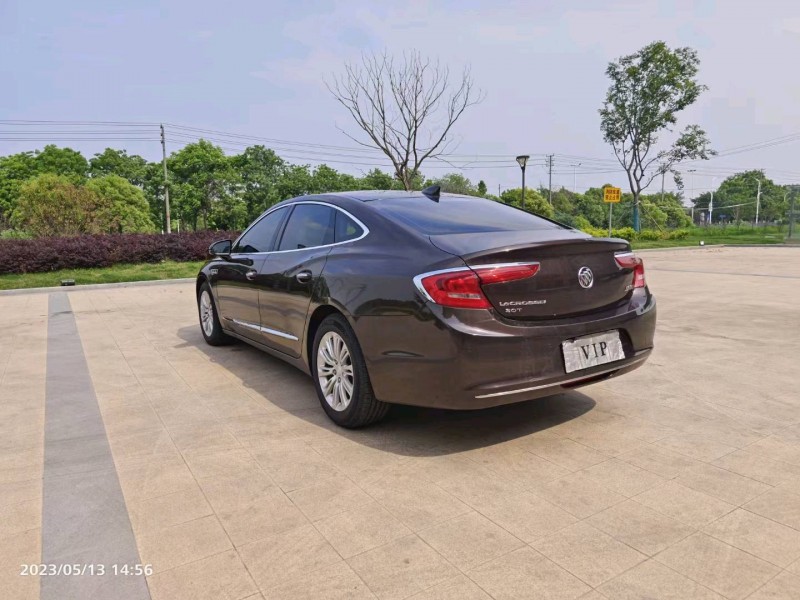 徐州18年别克君越8