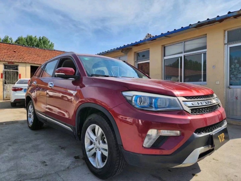 青岛17年长安汽车CS752