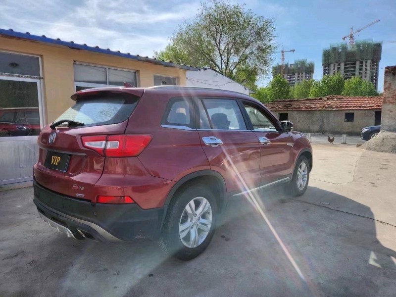 青岛17年长安汽车CS759