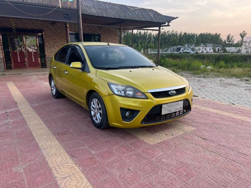 徐州13年福特福克斯2