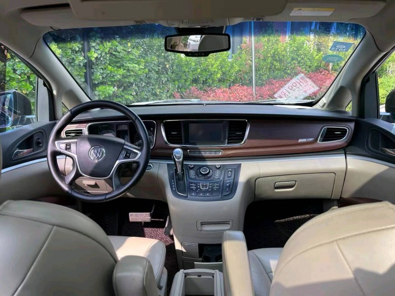 青岛15年别克GL89