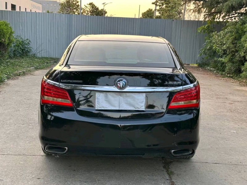 徐州15年别克君越9