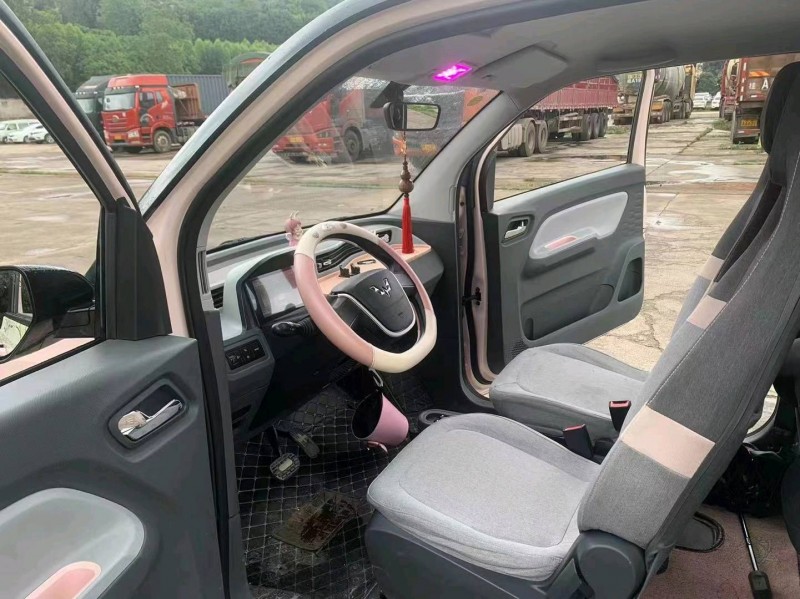 南寧22年五菱汽車宏光MINI EV4