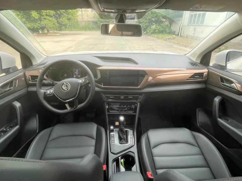 宜昌22年大众途岳7