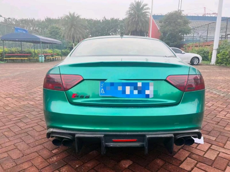 东莞13年奥迪S58