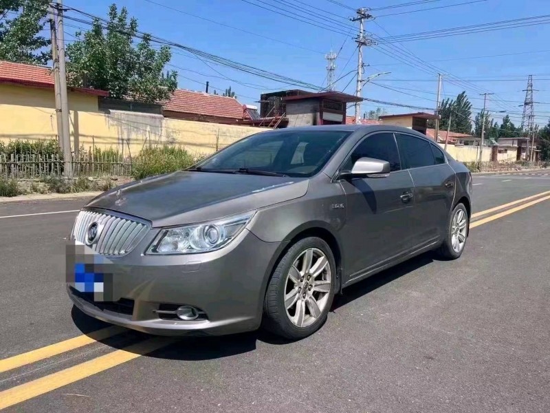 淄博10年别克君越2