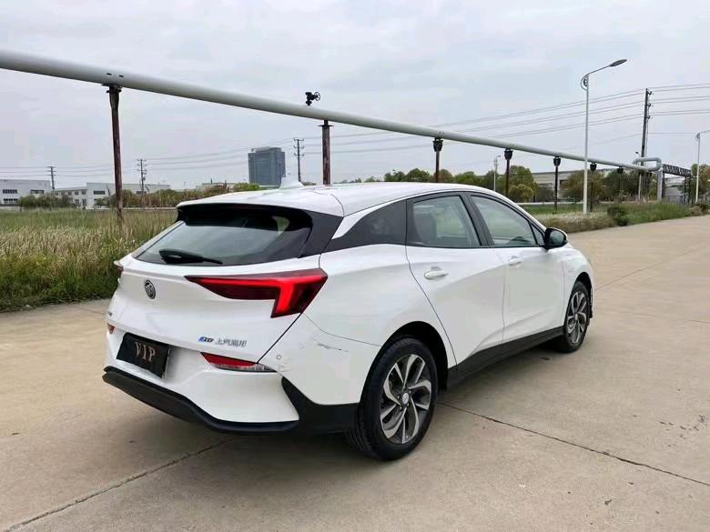 盐城22年别克微蓝8