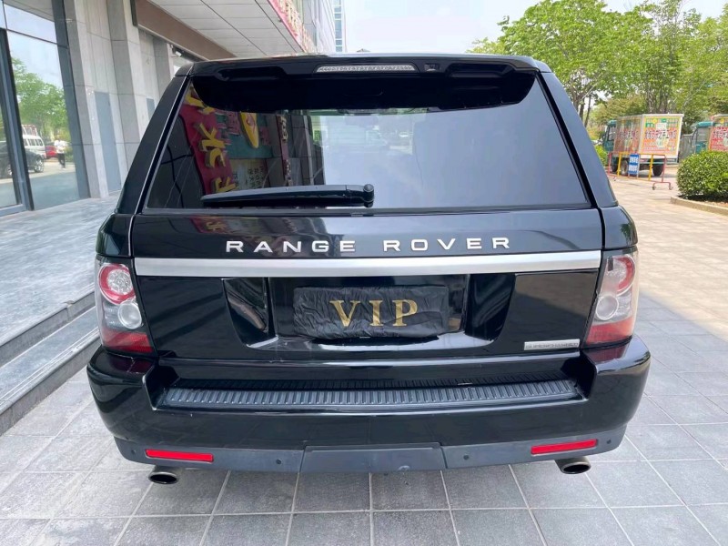 青岛13年路虎揽胜运动2