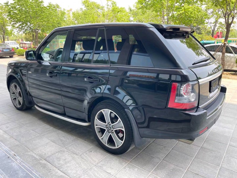 青岛13年路虎揽胜运动5