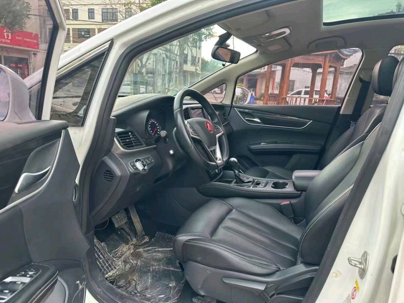 深圳17年比亚迪宋MAX4