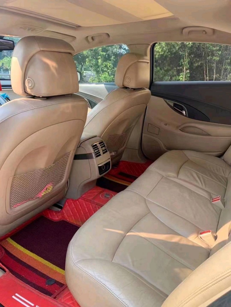 深圳13年别克君越7