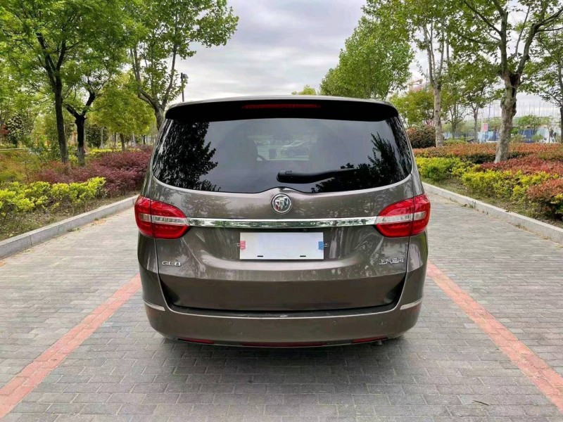 徐州16年别克GL84